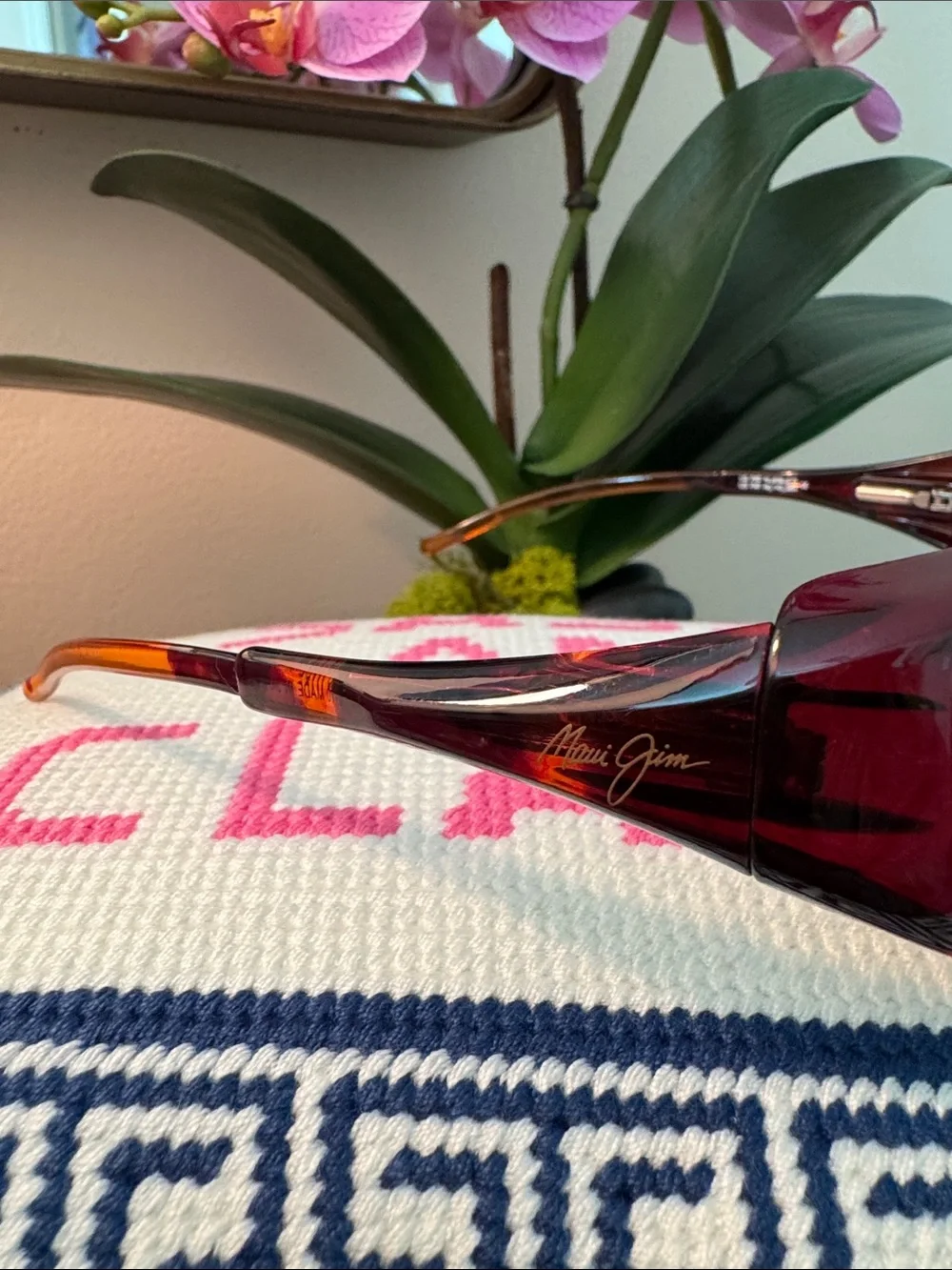 Retired Maui Jim Volcano Sunglasses in Tortoise Shell